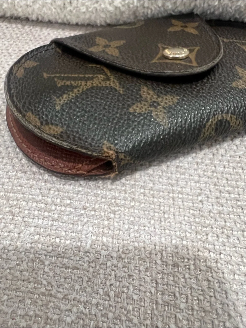 Authentic Louis Vuitton Monogram Key Holder GM